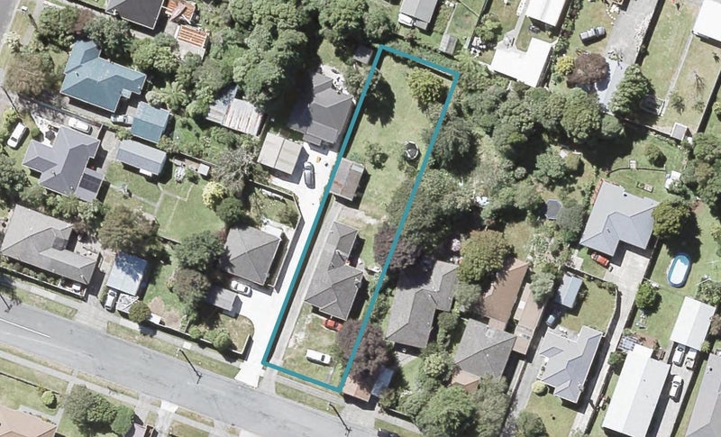 14 Faulke Avenue, Wainuiomata, Lower Hutt - Carousel 1