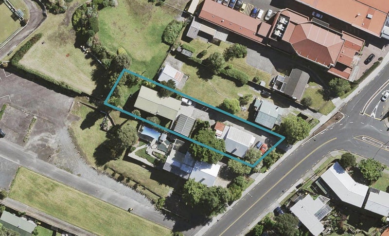 1/21 Glendale Road, Glen Eden, Auckland - Carousel 1