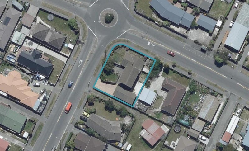 33 Inwoods Road, Parklands, Christchurch - Carousel 1