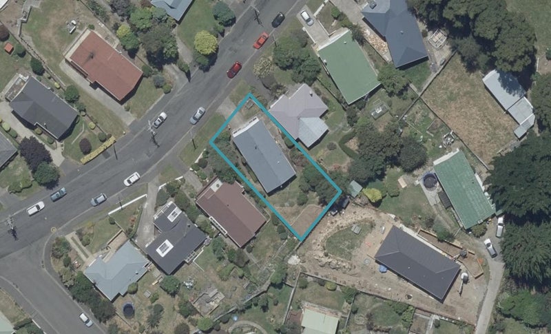 68 Campbells Road, Pine Hill, Dunedin - Carousel 1