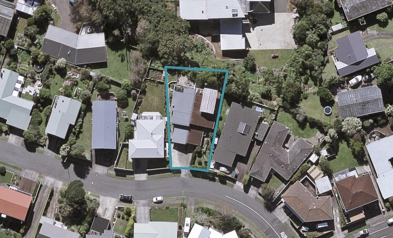 8A Longview Drive, Merrilands, New Plymouth - Carousel 1