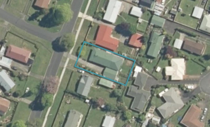 154 Burns Street, Leamington, Cambridge - Carousel 1