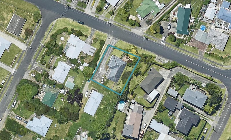 17 Wylie Street, Gate Pa, Tauranga - Carousel 1