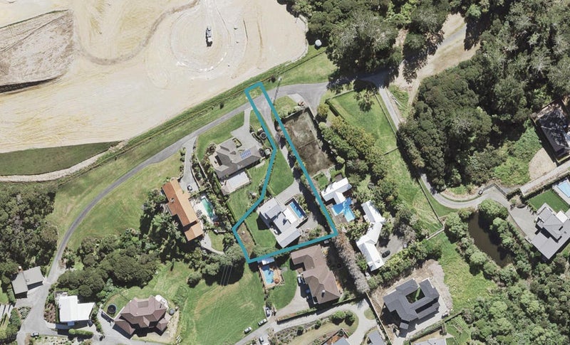 213 Schnapper Rock Road, Schnapper Rock, Auckland - Carousel 1