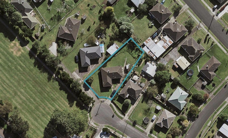 9 Natalie Place, Otara, Auckland - Carousel 1