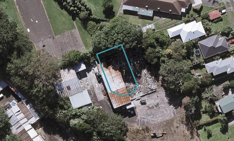 8 Mackillop Way, Brooklands, New Plymouth - Carousel 1
