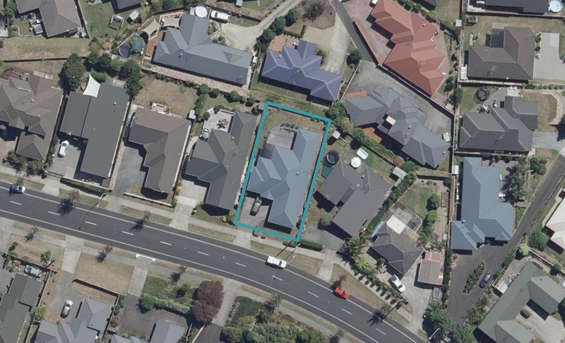 76 Brymer Road, Grandview Heights, Hamilton - Carousel 1