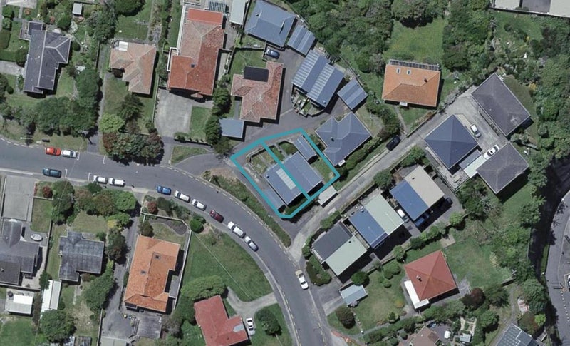 9B Hindmarsh Street, Johnsonville, Wellington - Carousel 1
