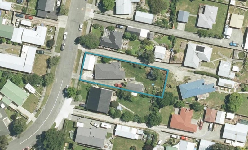 33 Holdaway Street, Riversdale, Blenheim - Carousel 1