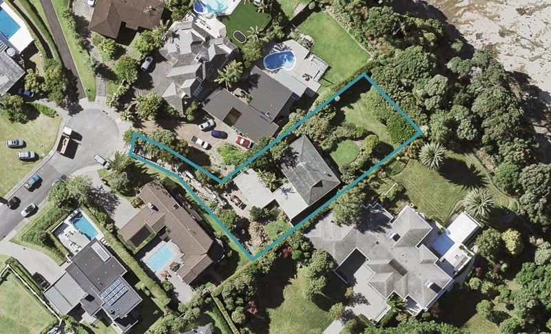 9 Burford Place, Mellons Bay, Auckland - Carousel 1