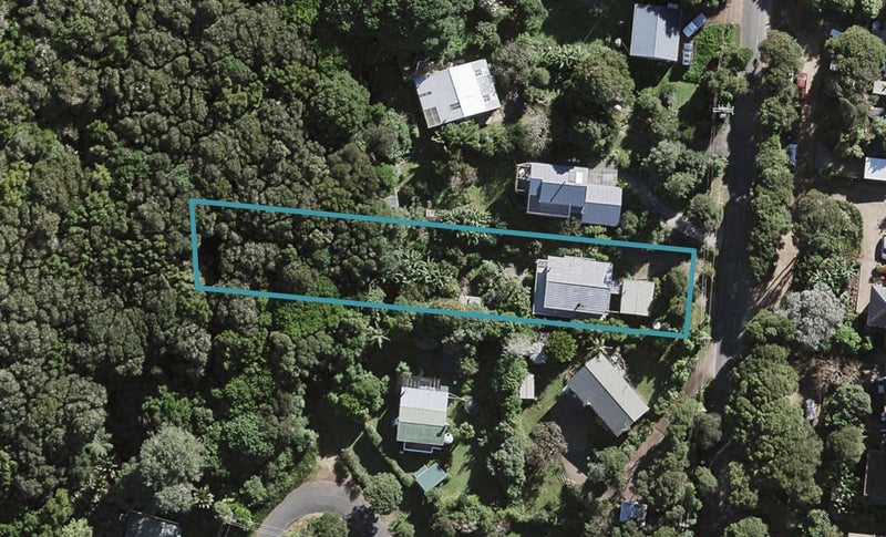 42 O'Brien Road, Omiha, Waiheke Island - Carousel 1