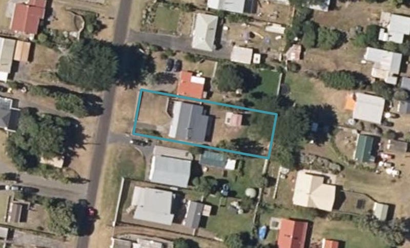 10 Kent Avenue, Waitārere Beach, Levin - Carousel 1