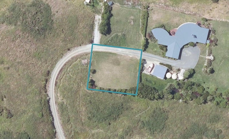 225A Mahia East Coast Road, Māhia - Carousel 1