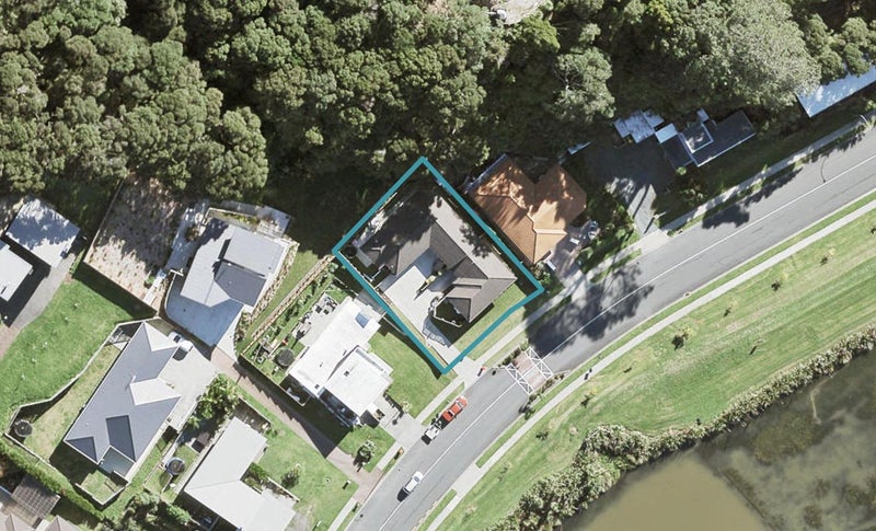 110 Ferry Road, Arkles Bay, Whangaparaoa - Carousel 1