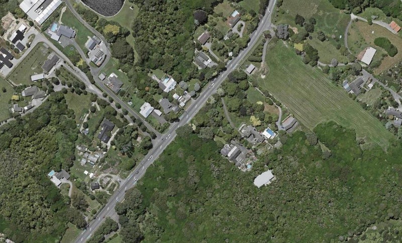 208 Main Road North, Otaihanga, Paraparaumu - Carousel 1
