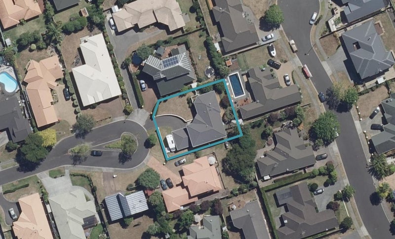 12 Burleigh Place, Rototuna, Hamilton - Carousel 1