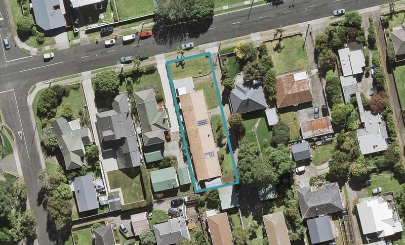 1/15 Mcintyre Road, Mangere Bridge, Auckland - Carousel 1