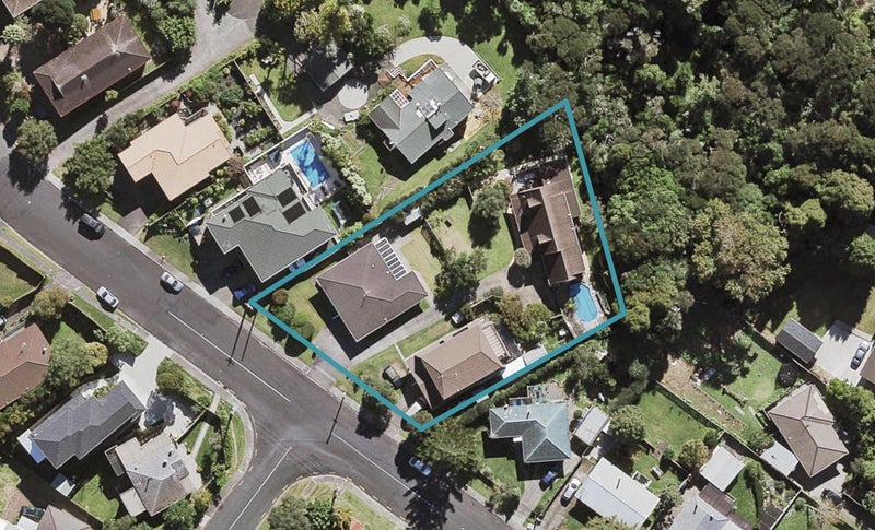 2/77 Seaview Road, Glenfield, Auckland - Carousel 1