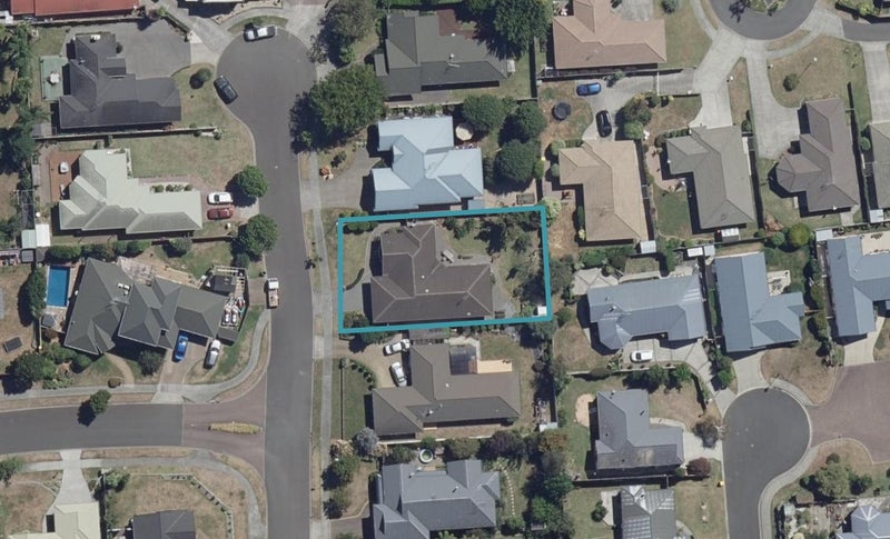 18 Chesterfield Place, Rototuna, Hamilton - Carousel 1