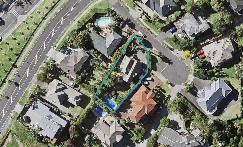3 Ramoana Mews, Shelly Park, Auckland - Carousel 1