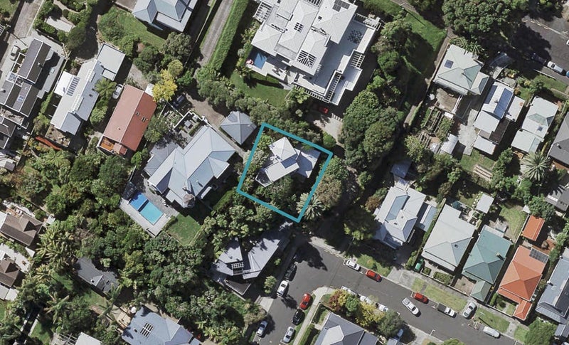 11 Garden Terrace, Devonport, Auckland - Carousel 1