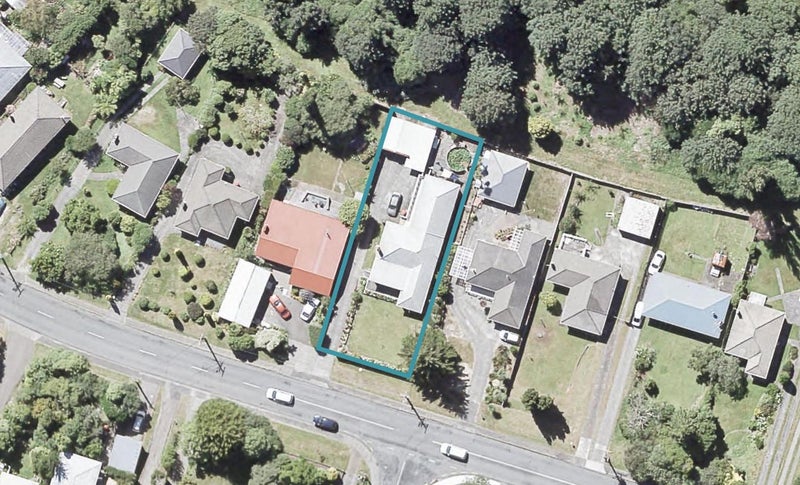 141 Hine Road, Wainuiomata, Lower Hutt - Carousel 1