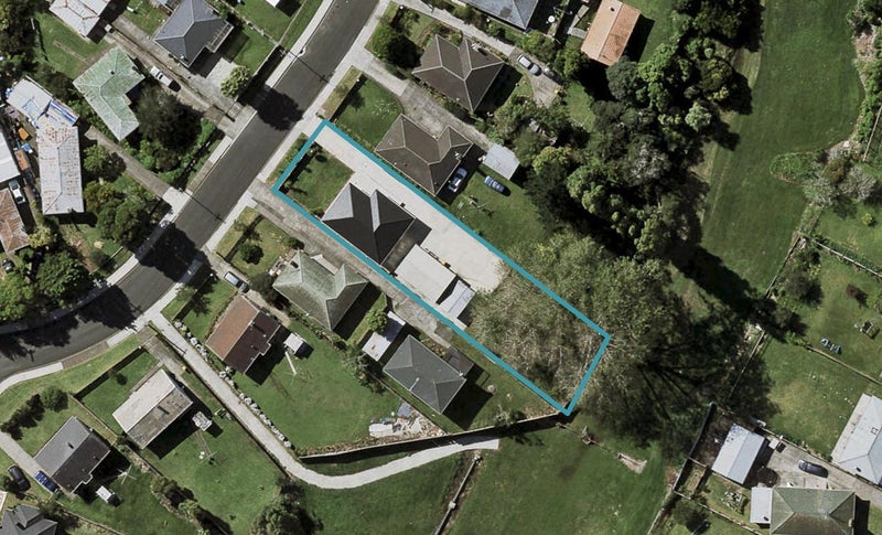 20 Tindall Crescent, Otara, Auckland - Carousel 1