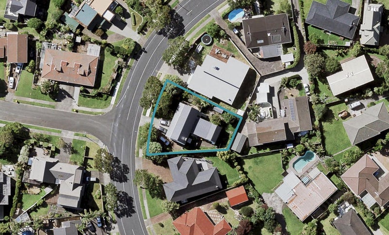 29 Bramley Drive, Farm Cove, Auckland - Carousel 1