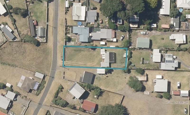 5 Rangitane Street, Himatangi Beach, Himatangi Beach - Carousel 1
