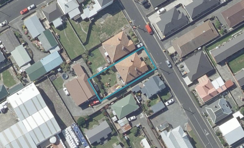 70 Wesley Street, South Dunedin, Dunedin - Carousel 1