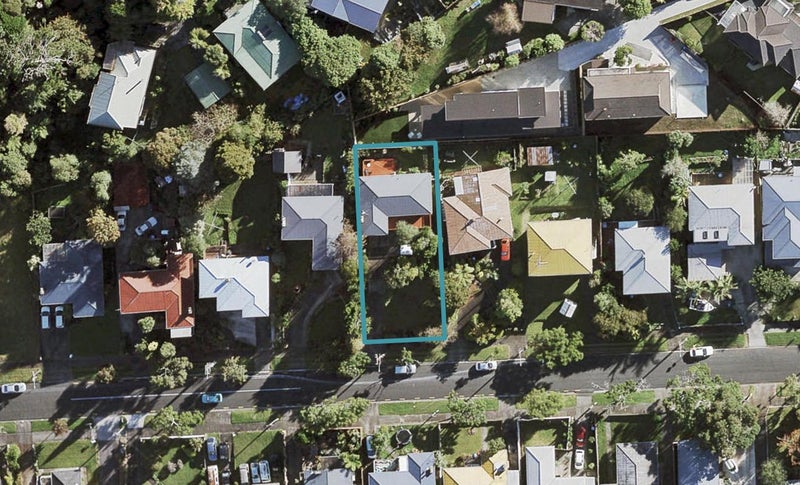 37 Mary Dreaver Street, New Windsor, Auckland - Carousel 1