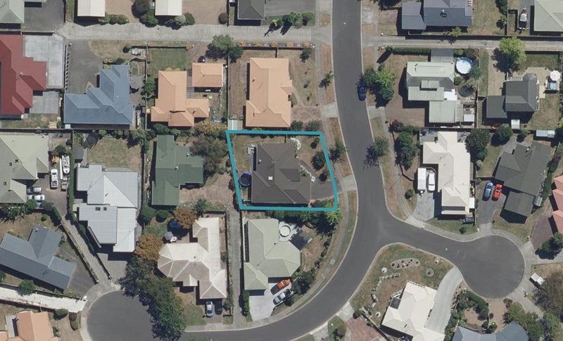 22 Hastings Place, Hamilton Lake, Hamilton - Carousel 1