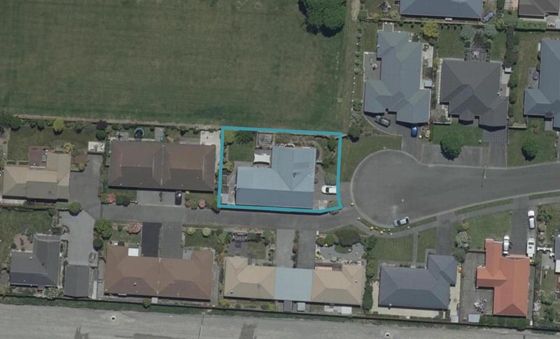 16 Sheraton Place, Redwood, Christchurch - Carousel 1