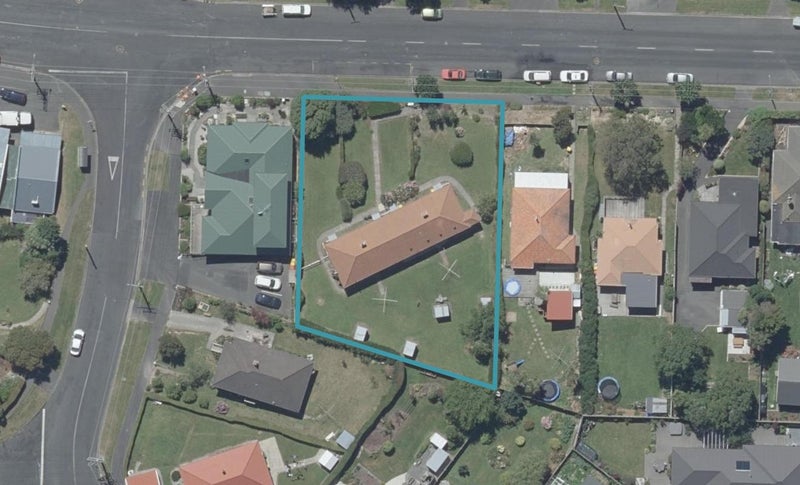 202 Balmacewen Road, Wakari, Dunedin - Carousel 1