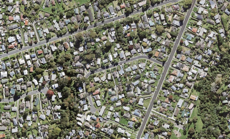 13 Paramu Avenue, Birkdale, Auckland - Carousel 1
