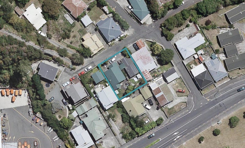 30 Havelock Road, Hospital Hill, Napier - Carousel 1