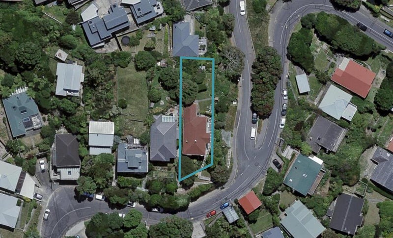 28 Rakau Road, Hataitai, Wellington - Carousel 1