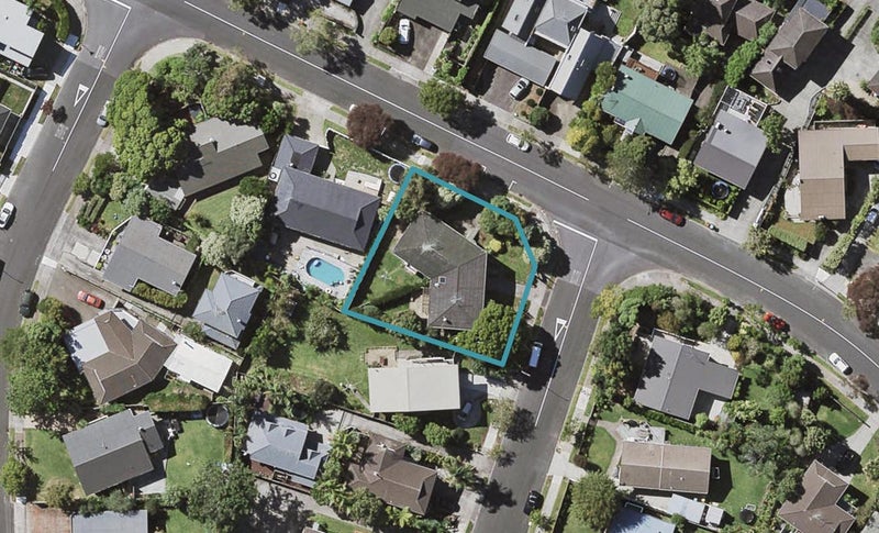 1 Hawkins Street, Meadowbank, Auckland - Carousel 1