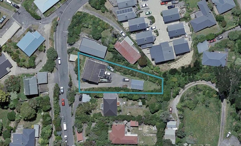 67 Black Rock Road, Newlands, Wellington - Carousel 1