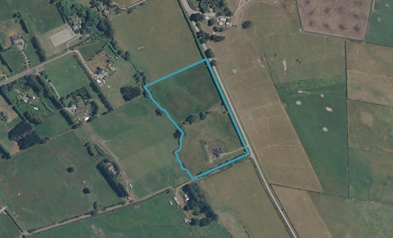 201 East Maddisons Road, Christchurch - Carousel 1