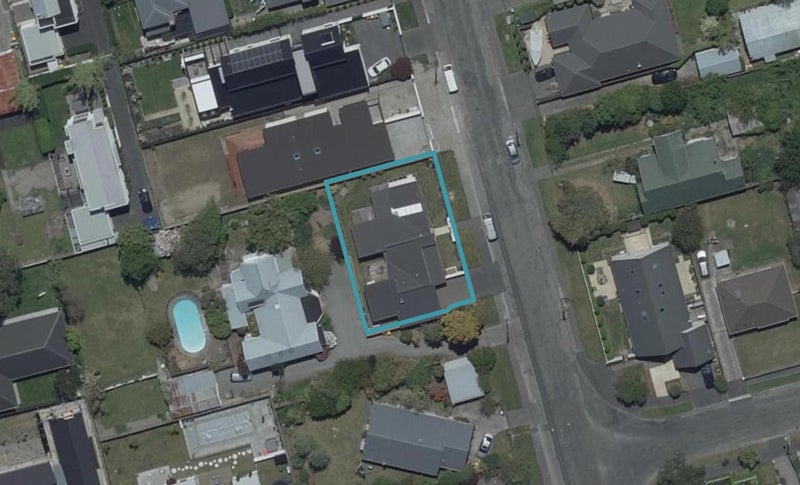 81 Bryndwr Road, Bryndwr, Christchurch - Carousel 1