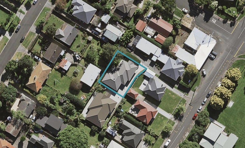 38A Rangipawa Road, One Tree Hill, Auckland - Carousel 1