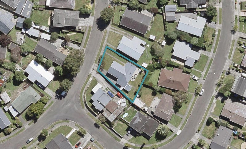 54 Pasadena Crescent, Totara Park, Upper Hutt - Carousel 1