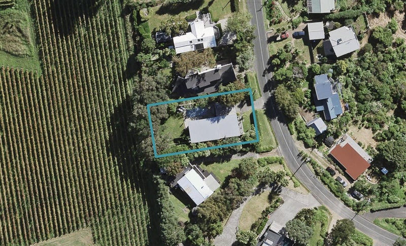24 Cory Road, Palm Beach, Waiheke Island - Carousel 1