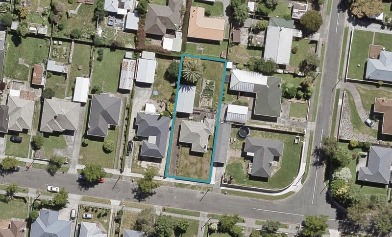 32 Oxford Crescent, Ebdentown, Upper Hutt - Carousel 1