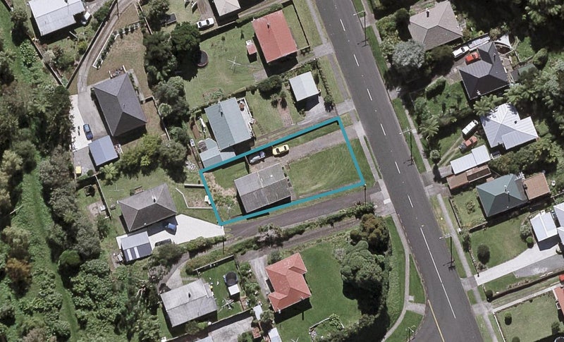 32 Seaview Road, Marfell, New Plymouth - Carousel 1
