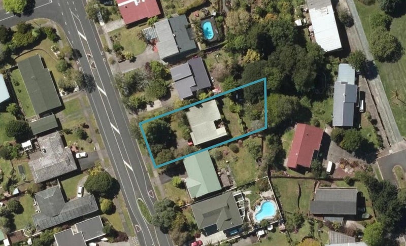 26 Fairway Drive, Kamo, Whangarei - Carousel 1