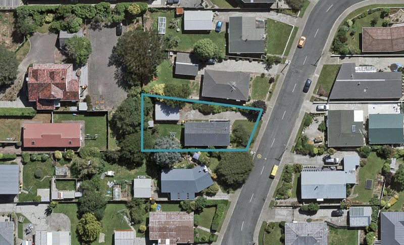 46 Edinburgh Crescent, Waikiwi, Invercargill - Carousel 1