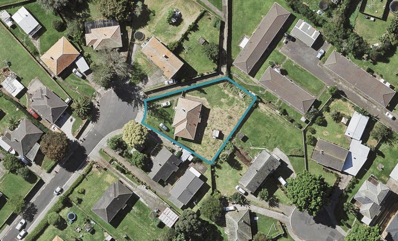 8 Kahu Road, Panmure, Auckland - Carousel 1