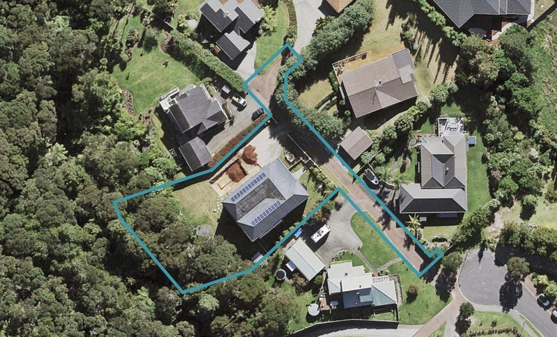 21 Eastvale Close, Greenhithe, Auckland - Carousel 1